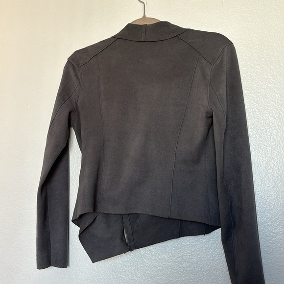 BLANK NYC for women size XS Faux Suede Asymmetric Zipper in gray - Picture 6 of 11
